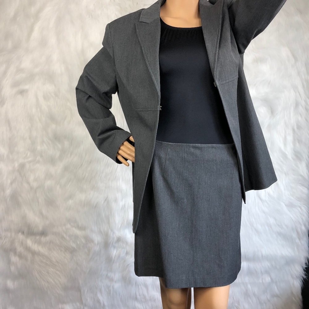 The Limited Professional Gray Fully Lined Blazer - image 5